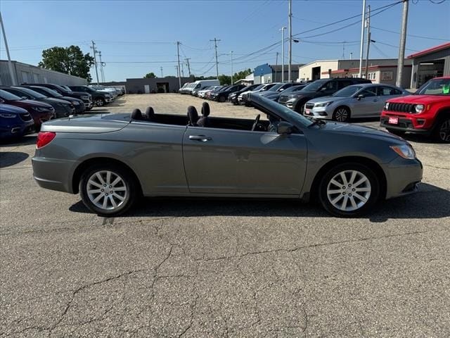 Used 2012 Chrysler 200 Touring with VIN 1C3BCBEB0CN229201 for sale in Monroe, WI