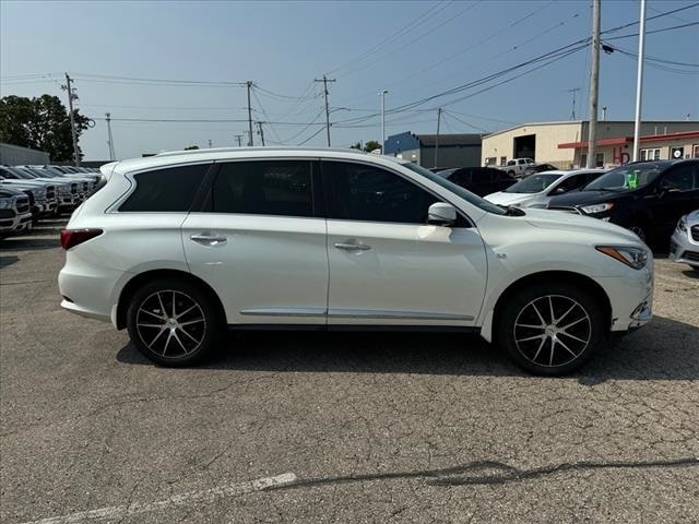 Used 2017 INFINITI QX60 Base with VIN 5N1DL0MM7HC540649 for sale in Monroe, WI