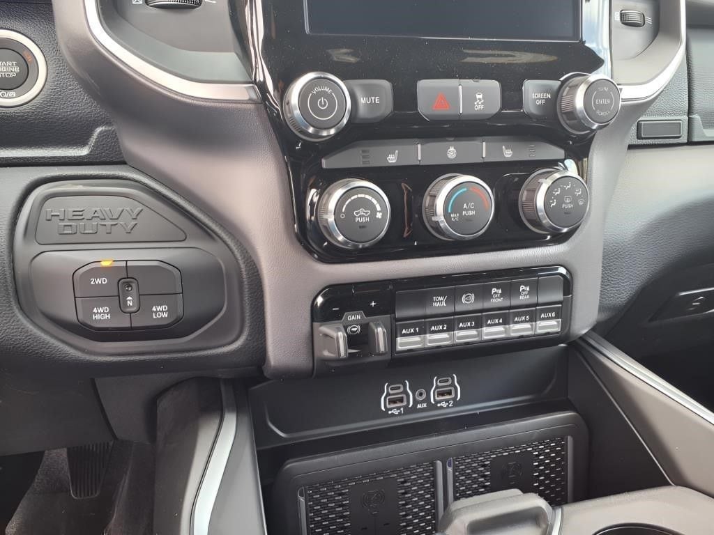2025 RAM 2500 Big Horn - Photo 13