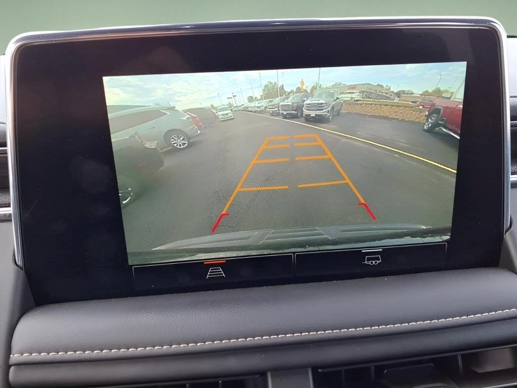 2024 GMC Yukon SLT - Photo 10