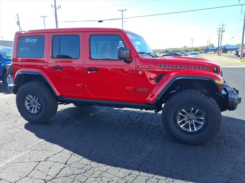 2024 Jeep Wrangler Rubicon 392 photo 2