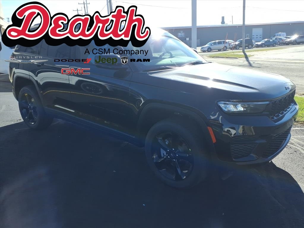 2025 Jeep Grand Cherokee Altitude's photo