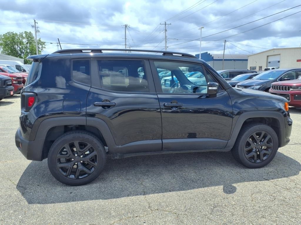 Used 2022 Jeep Renegade Altitude with VIN ZACNJDE11NPN81826 for sale in Monroe, WI