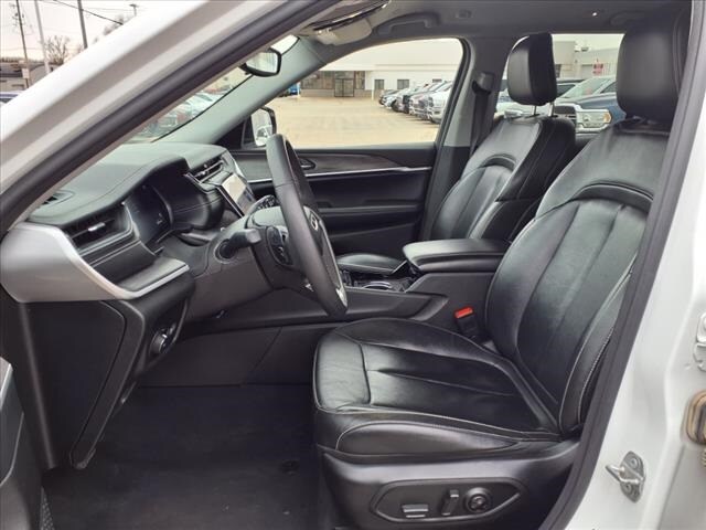 2023 Jeep Grand Cherokee Limited photo 4