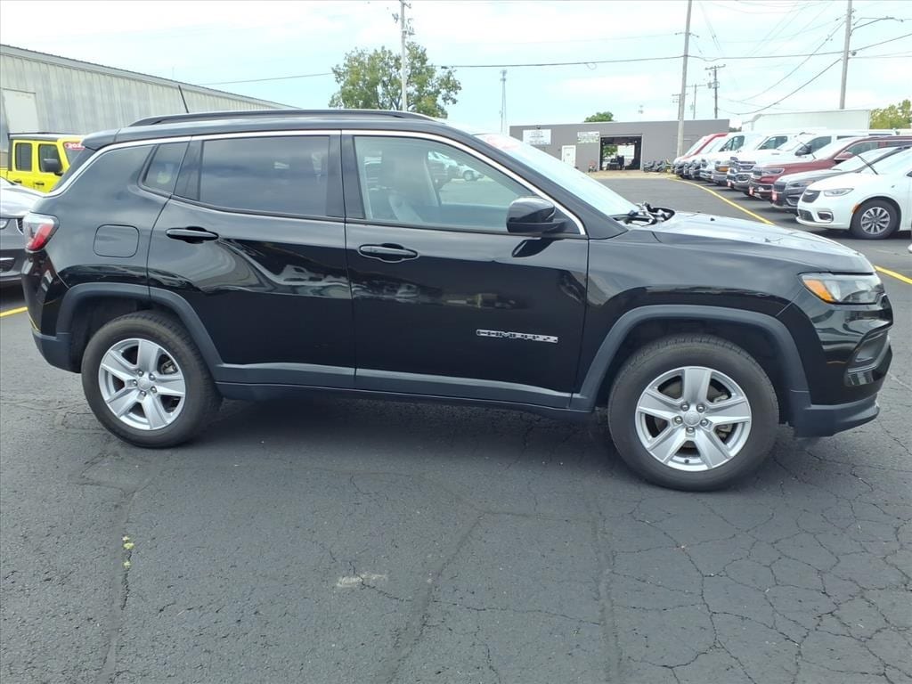 Used 2022 Jeep Compass Latitude SUV