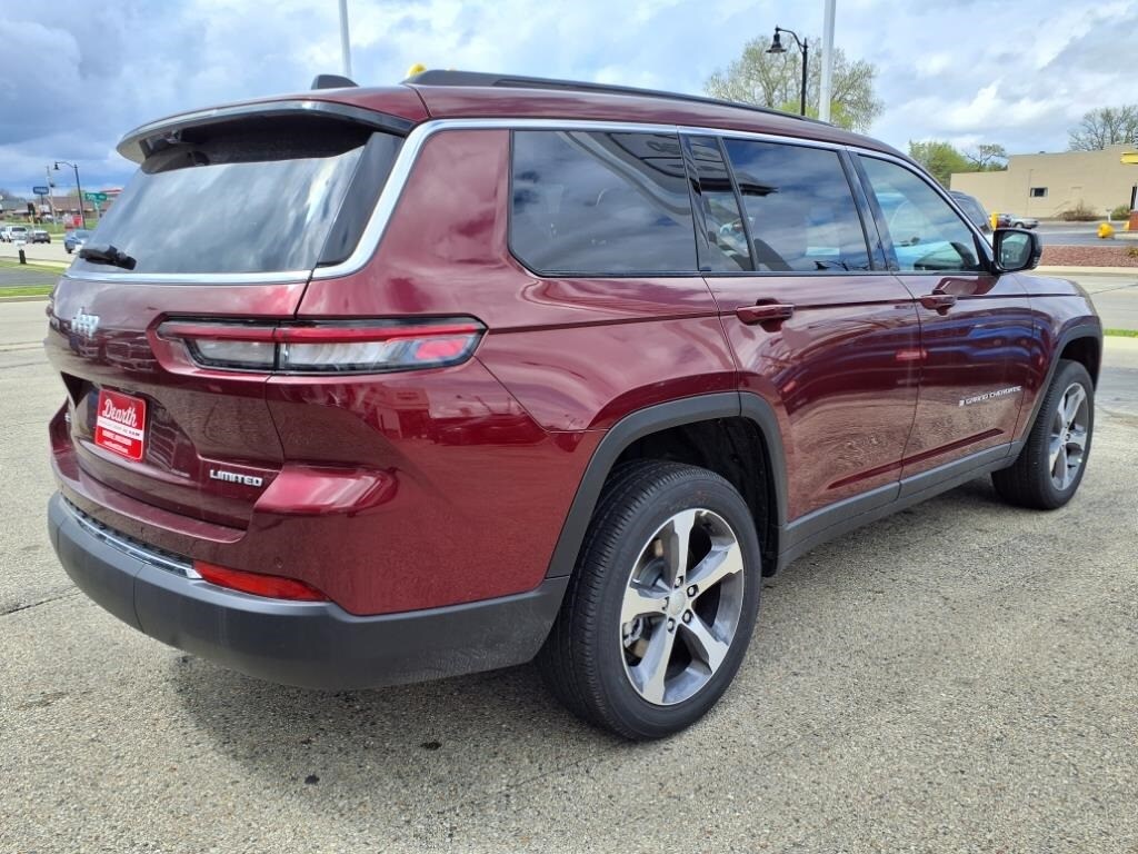 2025 Jeep Grand Cherokee L photo 3