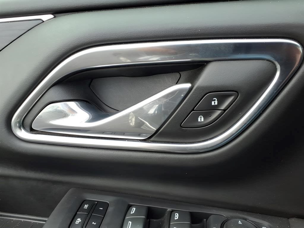 2024 GMC Yukon SLT - Photo 15