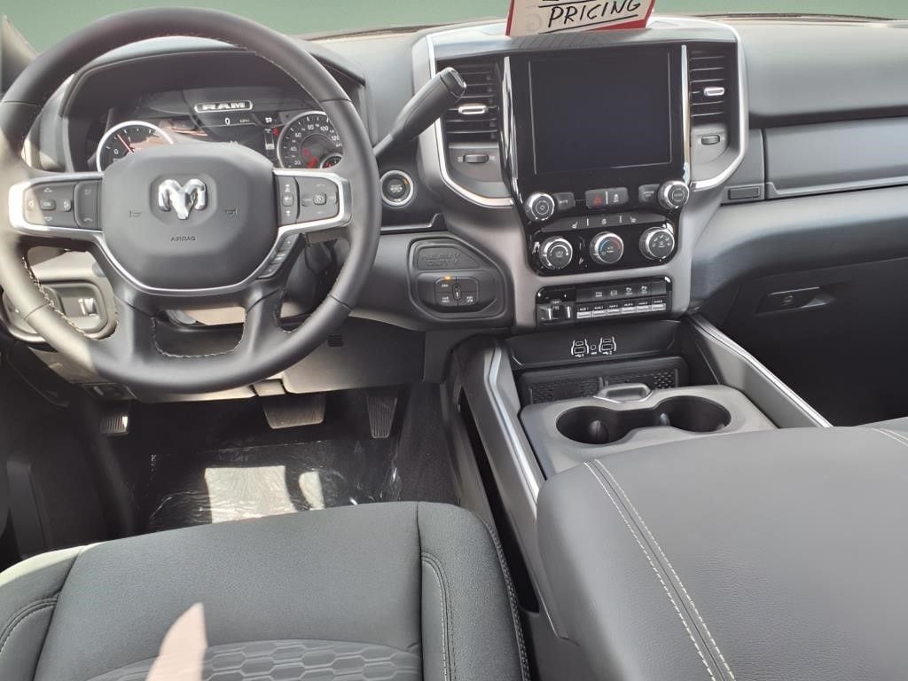2025 RAM 2500 Big Horn - Photo 9