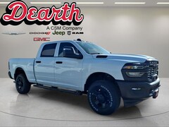 2026 Ram 2500 TRADESMAN CREW CAB 4X4 6'4 BOX Pickup