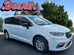 2026 Chrysler Pacifica SELECT Passenger Van