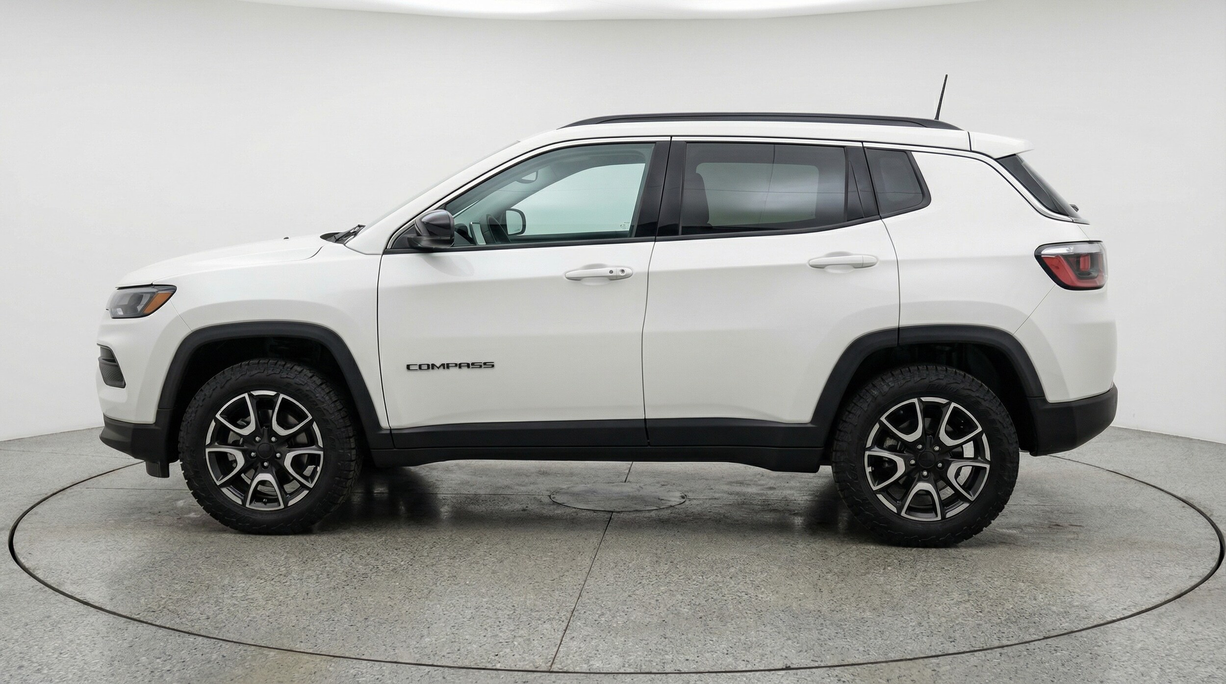Thumbnail: 2025 Jeep Compass - 4