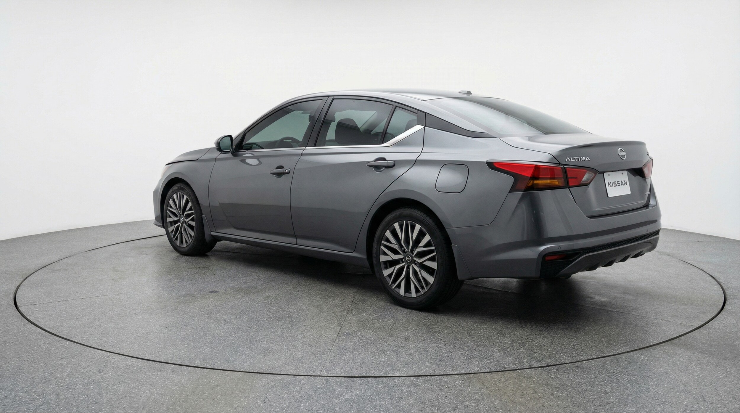 Thumbnail: 2025 Nissan Altima - 5