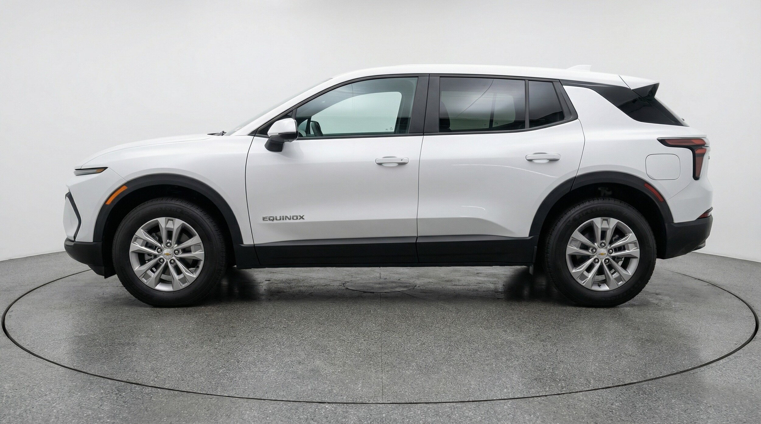 Thumbnail: 2025 Chevrolet Equinox - 4