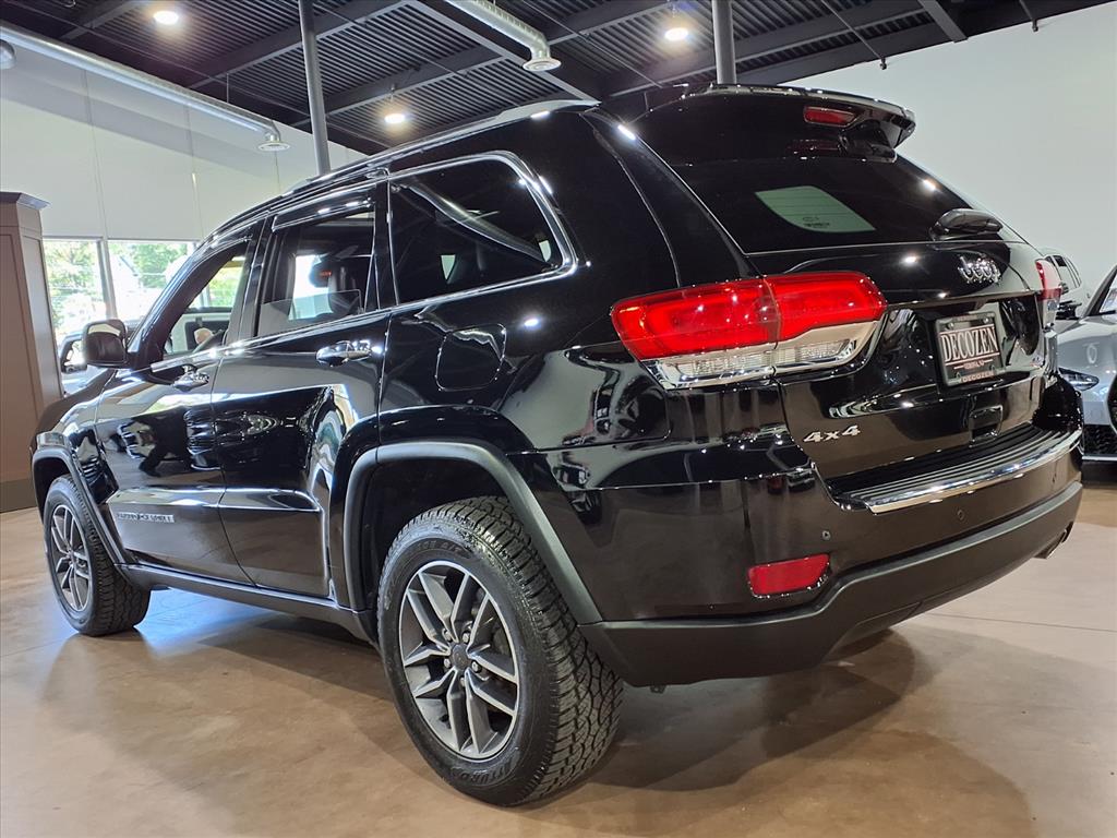 2019 Jeep Grand Cherokee Limited photo 4
