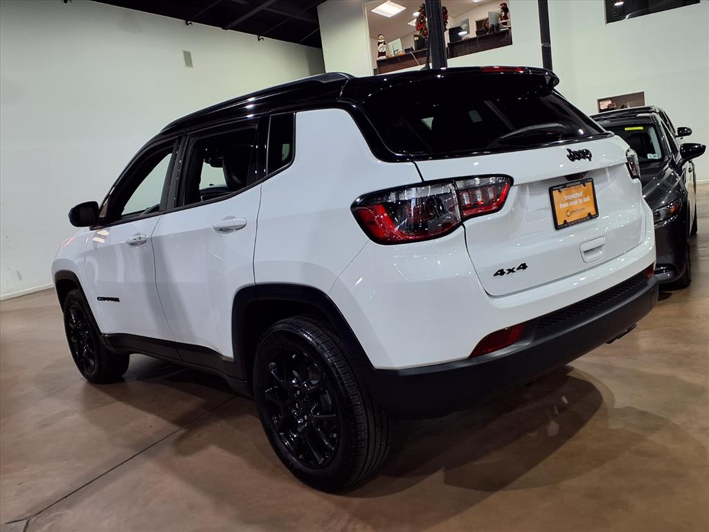 2022 Jeep Compass Altitude photo 4
