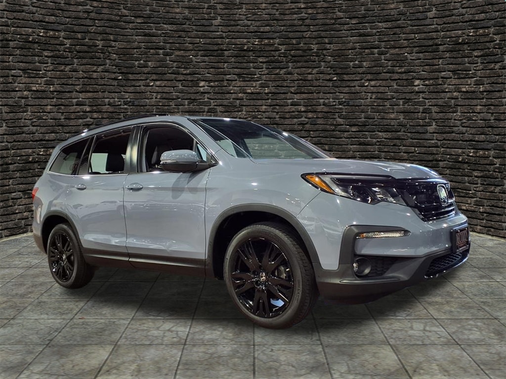 2022 Honda Pilot SE's photo