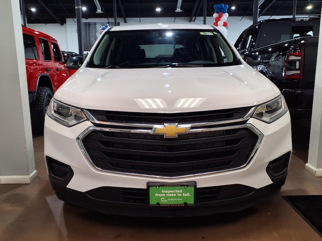 Used 2021 Chevrolet Traverse LS 4x4 LS SUV w/1LS