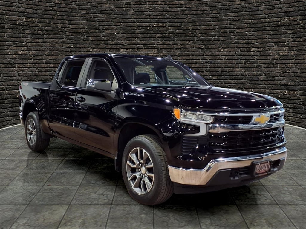Used 2022 Chevrolet Silverado 1500 LT 4x4 LT Crew Cab 5.8 ft. SB w/2FL