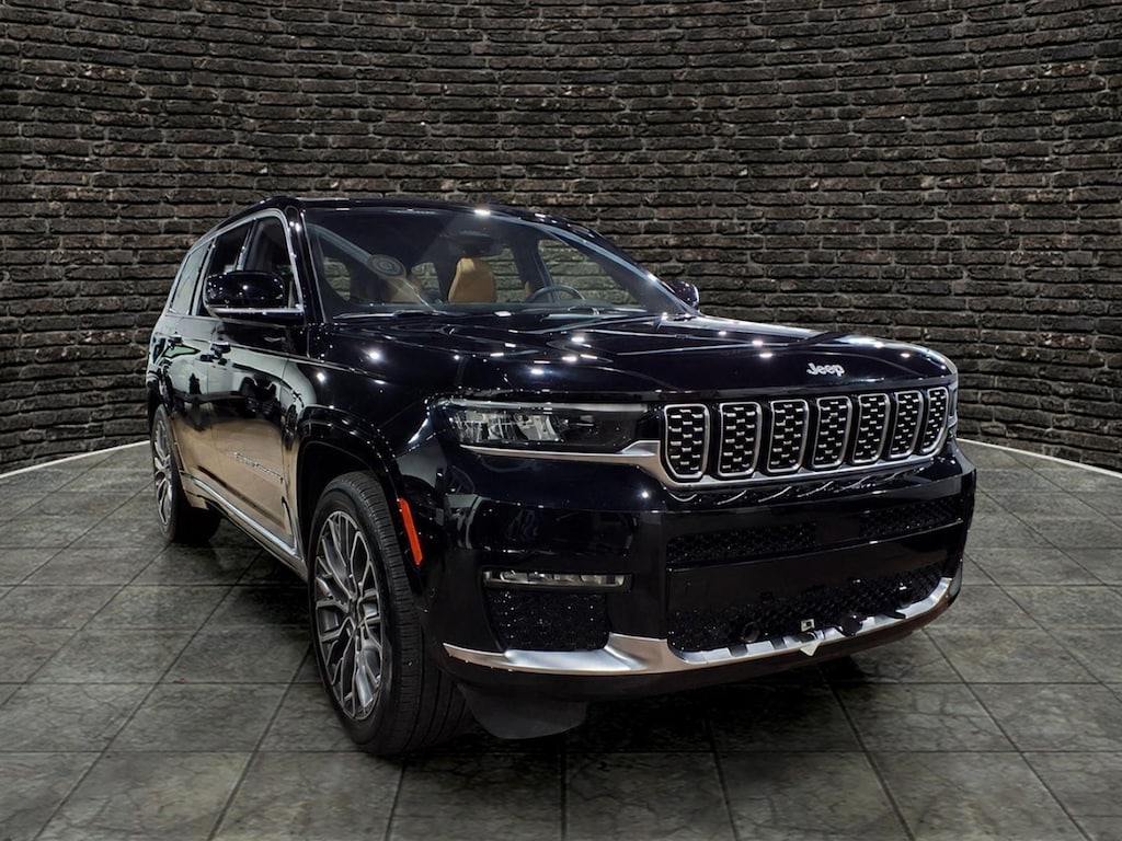 Used 2024 Jeep Grand Cherokee L Summit Reserve 4x4 Summit Reserve SUV