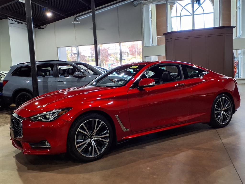 2022 Infiniti Q60 3.0t Luxe Coupe photo 3