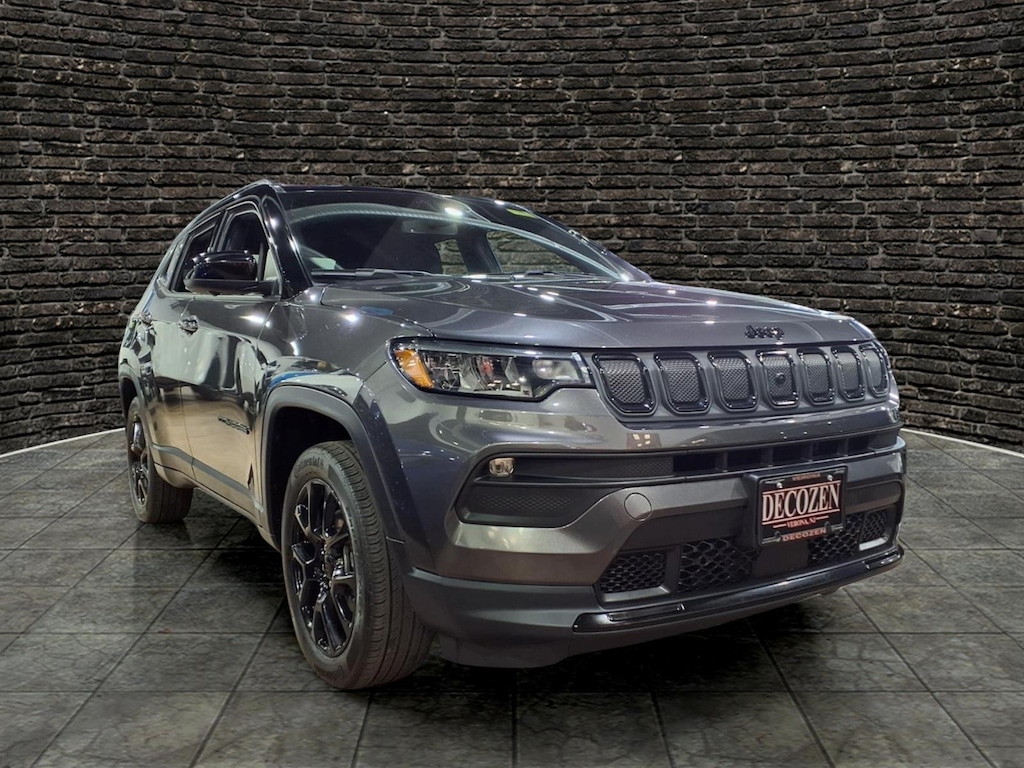 Used 2022 Jeep Compass Altitude 4x4 Altitude SUV