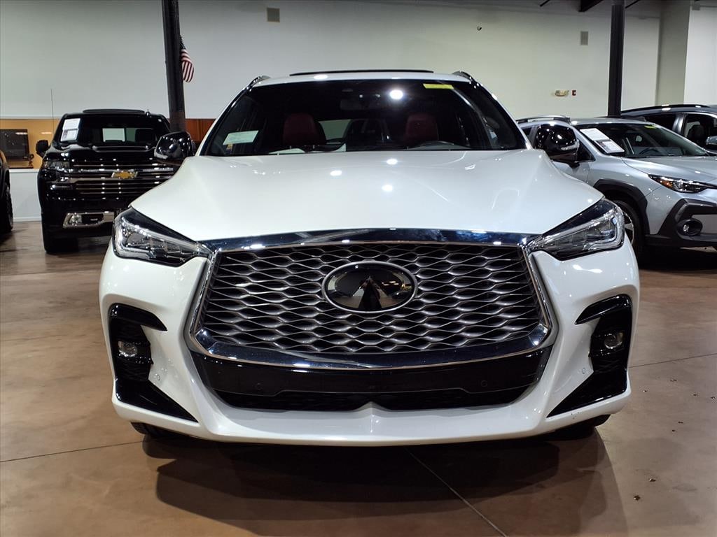 Used 2023 INFINITI QX55 Sensory AWD Sensory  Crossover