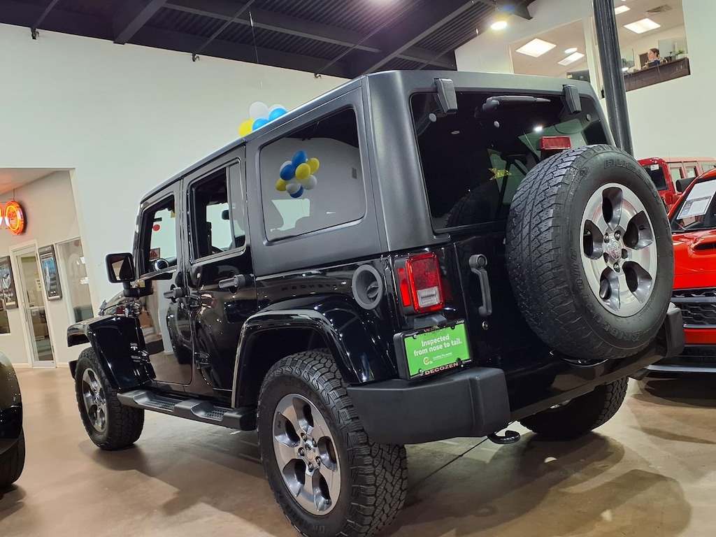 Used 2016 Jeep Wrangler Unlimited Sahara 4x4 Sahara SUV