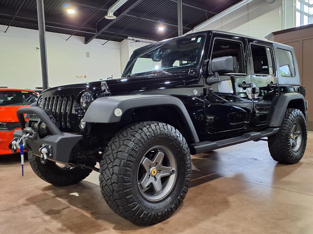 2009 Jeep Wrangler Unlimited X photo 3