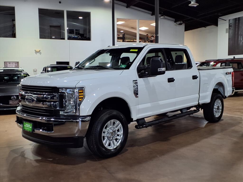 Used 2018 Ford F-250 Super Duty XLT 4x4 XLT Crew Cab 8 ft. LB Pickup