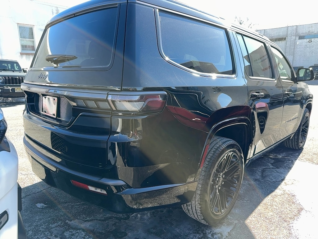 New 2026 Jeep Grand Wagoneer LIMITED RESERVE 4X4 Sport Utility