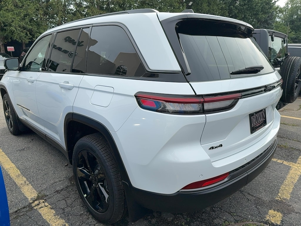 New 2026 Jeep Grand Cherokee LIMITED 4X4 Sport Utility