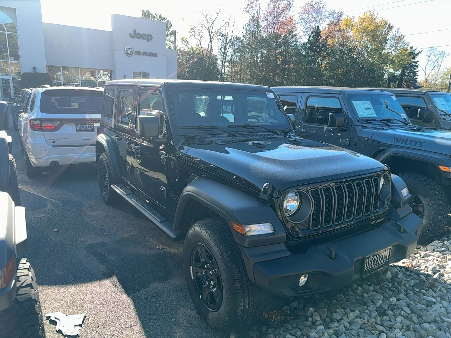 2026 Jeep Wrangler 4-Door Sport's photo