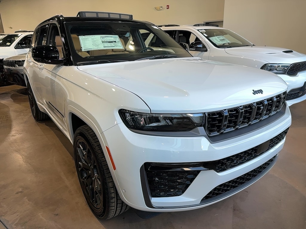 New 2026 Jeep Grand Cherokee SUMMIT 4X4 Sport Utility