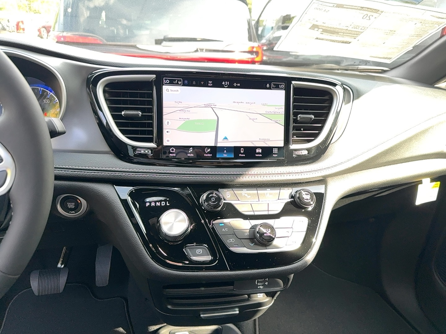 2026 Chrysler Pacifica Select - Photo 11