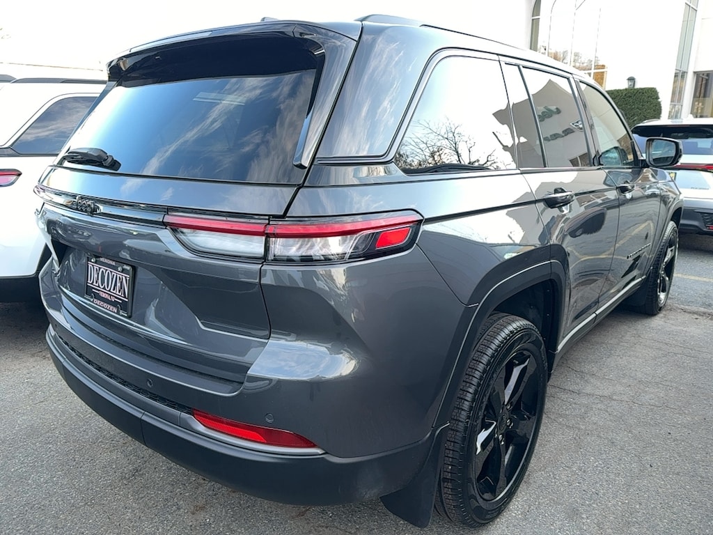 New 2026 Jeep Grand Cherokee LIMITED 4X4 Sport Utility