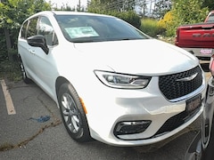 2026 Chrysler Pacifica SELECT AWD Passenger Van