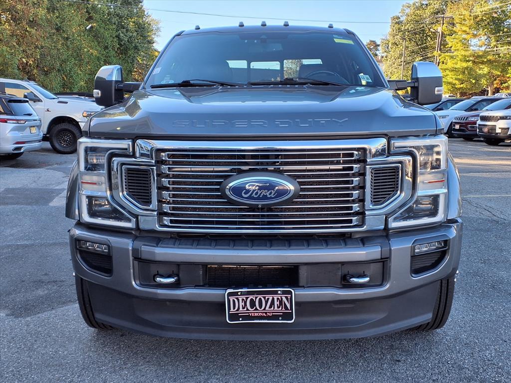 2021 Ford F-450 Platinum photo 2