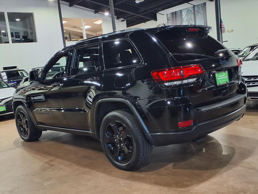 2018 Jeep Grand Cherokee Laredo photo 4