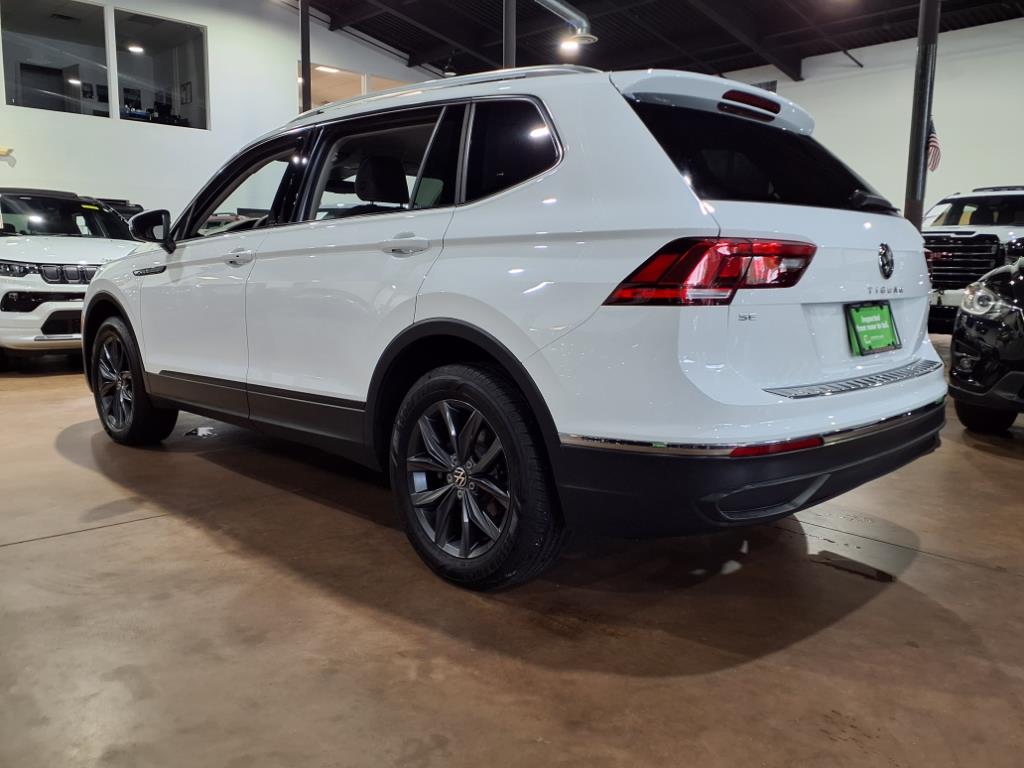 2022 Volkswagen Tiguan SE photo 4