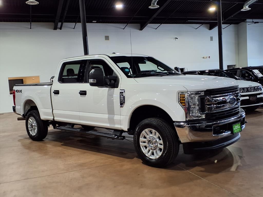 Used 2018 Ford F-250 Super Duty XLT 4x4 XLT Crew Cab 8 ft. LB Pickup