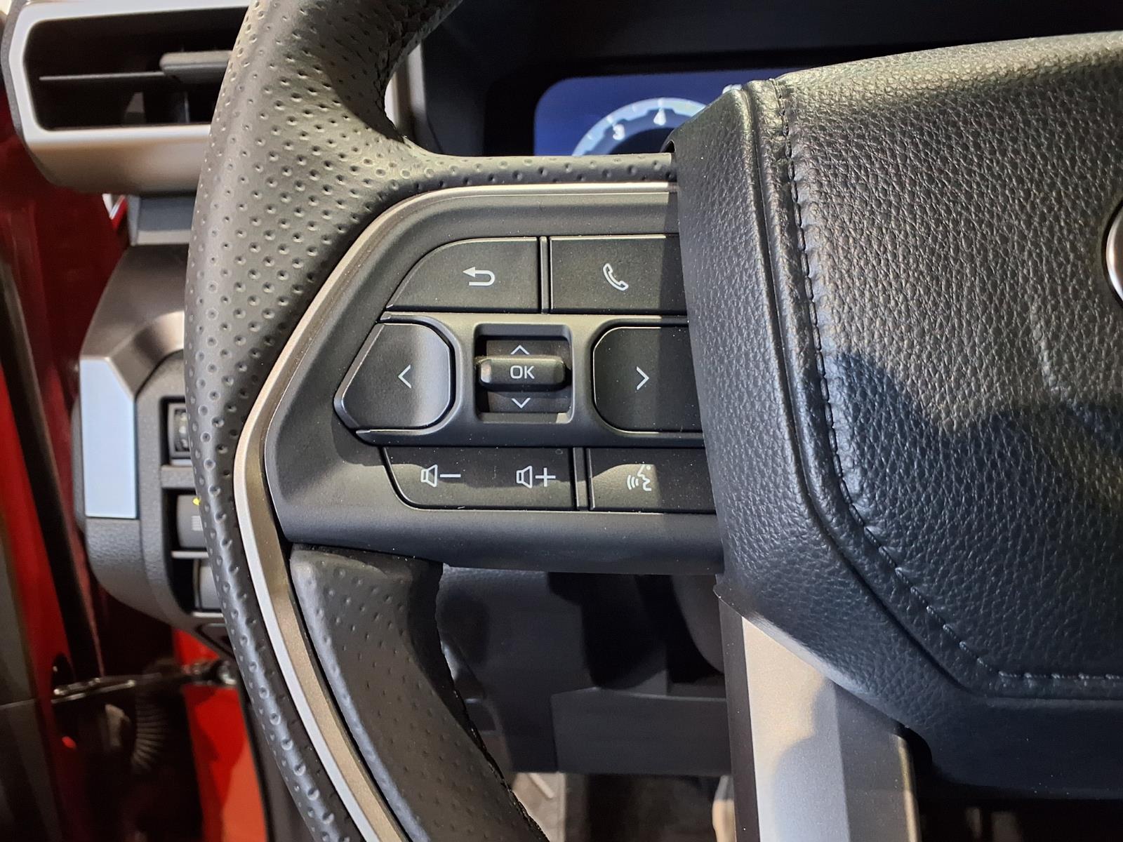 2025 Toyota 4Runner TRD Off-Road Premium - Photo 17