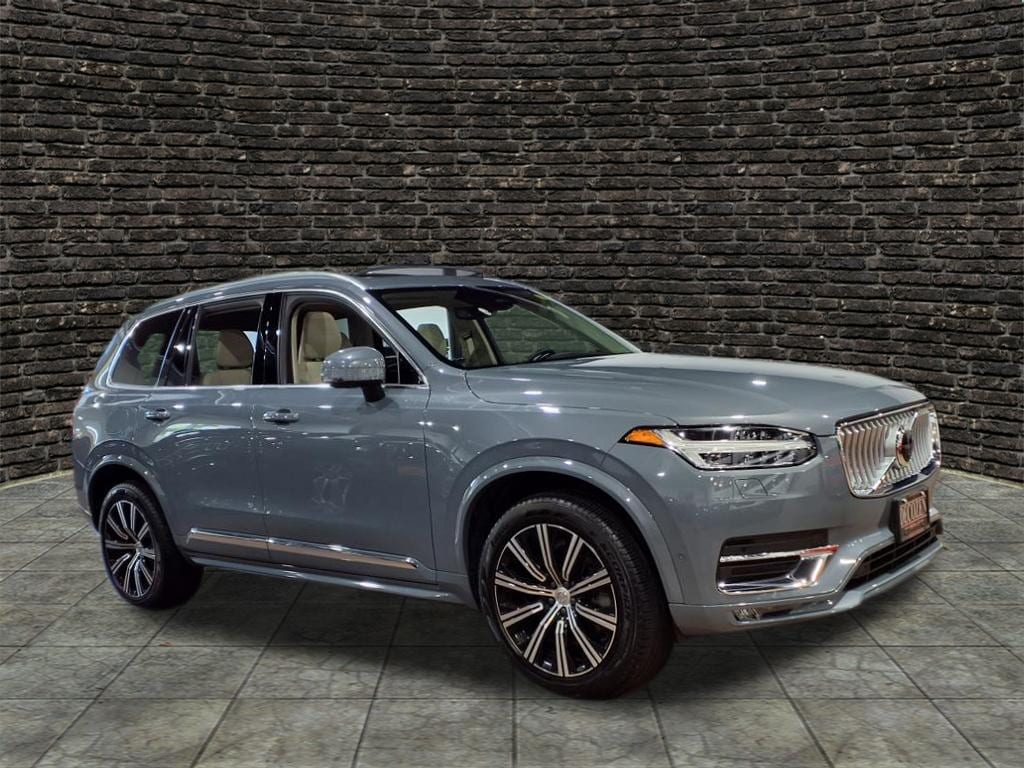 Used 2023 Volvo XC90 B5 Plus Bright Theme AWD B5 Plus Bright Theme SUV