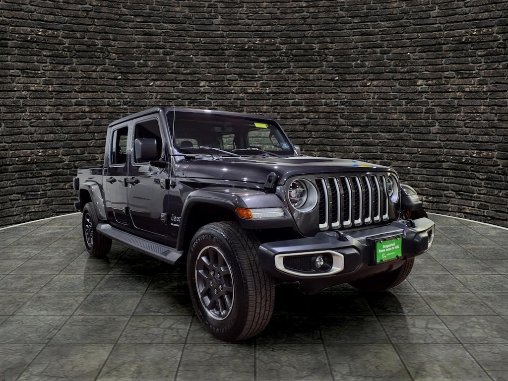 Used 2020 Jeep Gladiator Overland 4x4 Overland Crew Cab 5.0 ft. SB