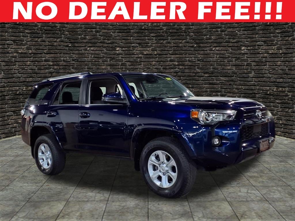 2023 Toyota 4Runner SR5's photo