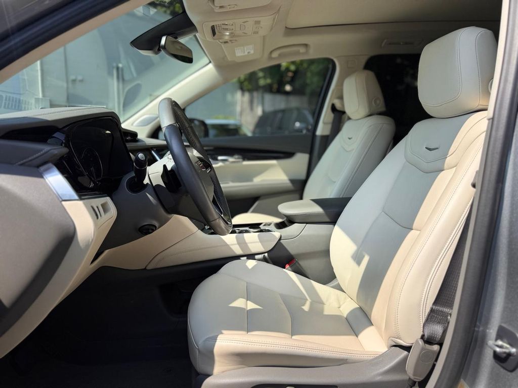 2024 Cadillac XT6 Premium Luxury - Photo 19