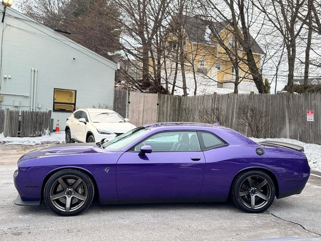 Used 2018 Dodge Challenger SRT Hellcat Coupe