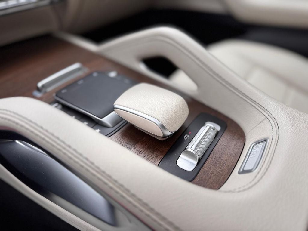 2022 Mercedes-Benz GLS GLS450 - Photo 18