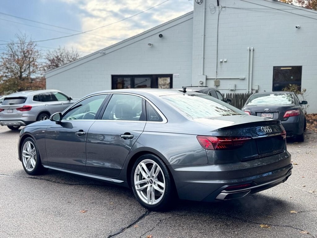 2023 Audi A4 S line Premium Plus 45 TFSI Quattro photo 4