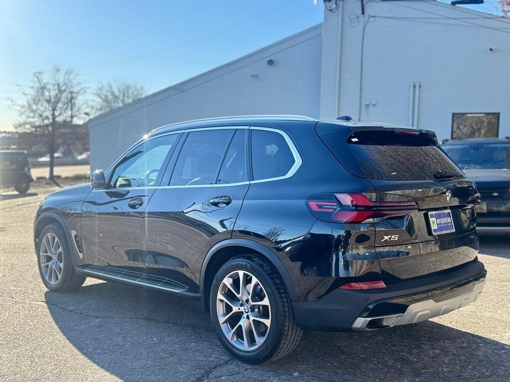 Used 2024 BMW X5 xDrive40i SUV