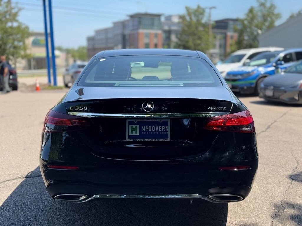 2023 Mercedes Benz E 350 photo 4